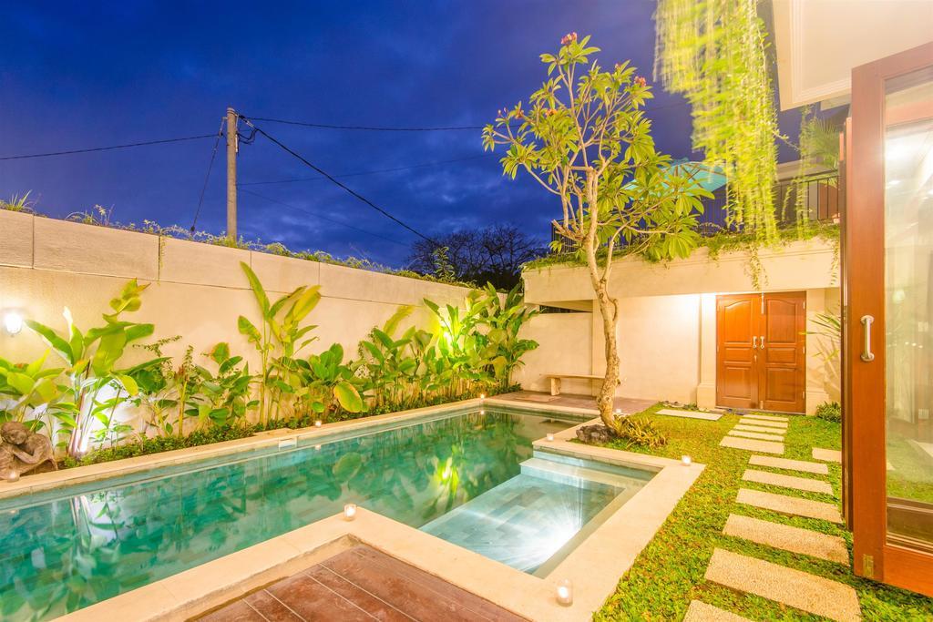 Villa Tepi Sungai Legian  Room photo