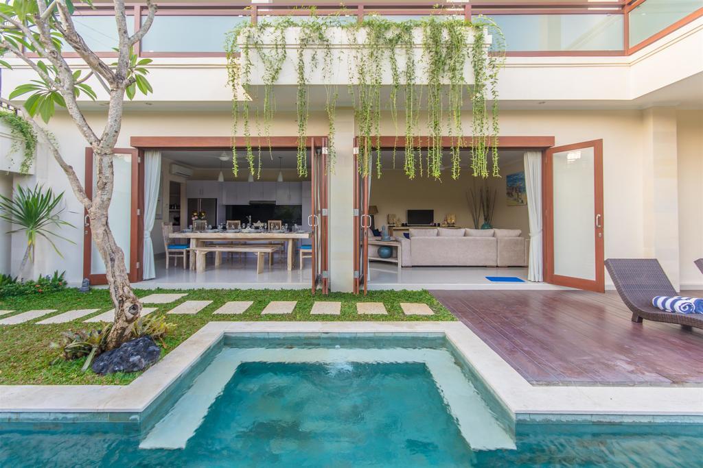 Villa Tepi Sungai Legian  Room photo